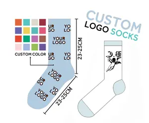 Individuelle Socken Großhandel günstiges Muster verfügbar hochwertiges Design atmungsaktive Herren Sportsocken mit Logo