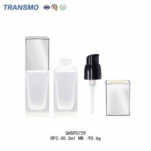 Flacon de fond de teint liquide en verre recyclable, logo personnalisé, flacons carrés pour lotion, flacon de lotion en verre de 35 ml, luxe - Product Image 6
