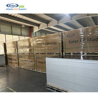 Système solaire hybride photovoltaïque personnalisé 80 kVA 100 kVA 150 kVA 200 kVA 250 kVA 1000 V 50/60 Hz triphasé avec stockage pour toitures commerciales