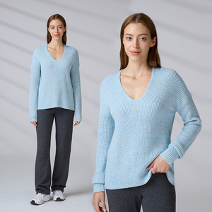Suéter de Punto Personalizado para Mujer, con Logotipo OEM/ODM, Cuello en V, Manga Larga, Algodón, Invierno - Product Image 1