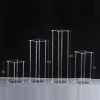 Support à fleurs carré en acrylique transparent de conception européenne 2026 pour centre de table de mariage, décoration romantique