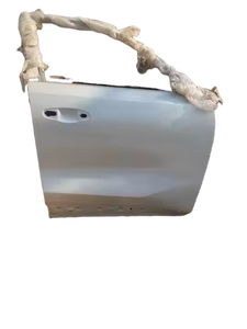 Pièces détachées automobiles d'origine Pare-chocs avant Grille d'amortisseur Filtre d'habitacle Porte Passage de roue pour Changan Oshan Z6 <span class=keywords><strong>Auchan</strong></span> Z6 - Product Image 2