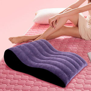 โซฟาเป่าลมพีวีซีแบบพกพาอเนกประสงค์ เก้าอี้เซ็กซี่สำหรับคู่รัก รองรับท่าทางร่วมรัก ของเล่นทางเพศ - Product Image 1