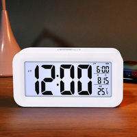 Jam Alarm Digital LED Meja Rumah, Sensitivitas Lampu Cerdas Multifungsi