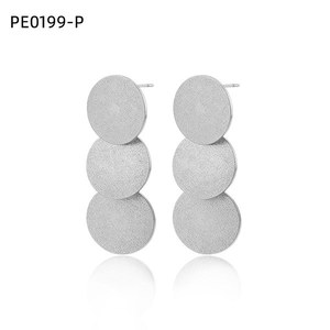 ต่างหูแฟชั่น PE0199 สำหรับผู้หญิง เครื่องประดับคุณภาพสูง - Product Image 1