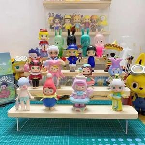 Présentoir à étages en acrylique avec panneau en bois massif épaissi, forte capacité de charge pour figurines, jouets, cosmétiques, etc. - Product Image 1