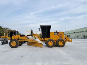 รถเกรดเดอร์ CAT 140H มือสอง ได้รับการรับรองมาตรฐาน CE ใช้งานหนัก ชั่วโมงการใช้งานต่ำ น่าเชื่อถือ เหมาะสำหรับงานก่อสร้างถนน พร้อมเครื่องยนต์และลูกปืน - Product Image 5