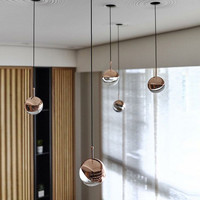 Lustre décoratif moderne nordique à bulles avec boule dorée et globe suspendu pour table à manger et salon