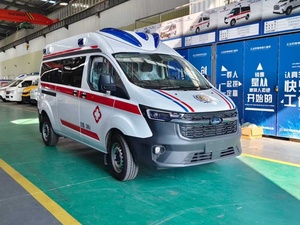Nouvelle ambulance Ford T6 manuelle diesel avec brancard, pour soins intensifs et urgences, de haute qualité, du fabricant - Product Image 3