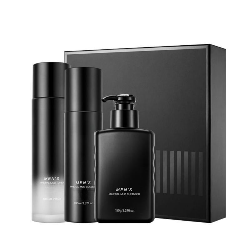 Set per la cura della pelle per il controllo dell'olio del viso da uomo