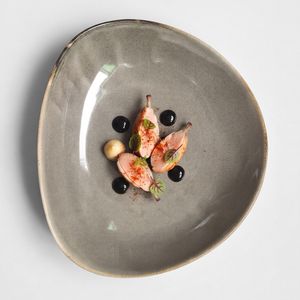 Platos de porcelana de estilo nórdico para sopa, platos de cerámica de Color gris, irregulares, reactivos, creativos, para restaurante, gran oferta - Product Image 2