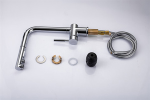 Mélangeur <span class=keywords><strong>de</strong></span> <span class=keywords><strong>cuisine</strong></span> à poignée unique monté sur un pont en cuivre, robinet <span class=keywords><strong>de</strong></span> <span class=keywords><strong>cuisine</strong></span> à retrait, robinets pour projet d'appartement et d'hôtel - Product Image 3