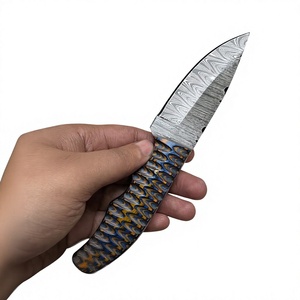 Couteau à lame fixe Drop Point en acier Damas, manche en bois Pakka bleu, couteau de survie pour le camping et le bricolage - Garantie 3 ans, prix abordables - Product Image 5