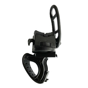 Support <span class=keywords><strong>de</strong></span> <span class=keywords><strong>lampe</strong></span> universel rotatif à 360° séparable pour guidon <span class=keywords><strong>de</strong></span> moto et <span class=keywords><strong>de</strong></span> vélo, 15-45 mm, et support <span class=keywords><strong>de</strong></span> caméra sportive pour <span class=keywords><strong>lampe</strong></span> torche <span class=keywords><strong>de</strong></span> 1 à 2 pouces - Product Image 1