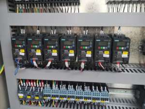 Máquina Automática de Doble Acristalamiento con Triple Vidrio y Sistema de Control CNC - Product Image 4