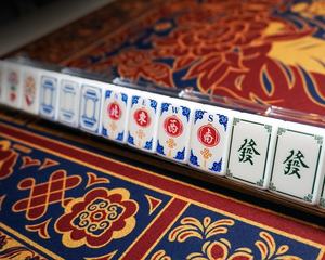Nouvel ensemble de mahjong portable de luxe vintage 2026 en acrylique <span class=keywords><strong>saphir</strong></span> sculpté, jeu de divertissement pour adultes, cadeau - Product Image 2