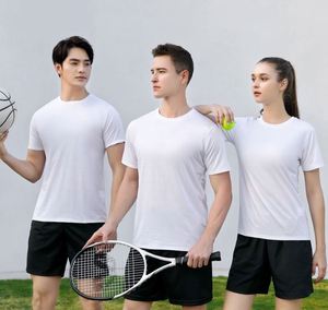 เสื้อยืดคอกลมแขนสั้น 180gsm พิมพ์โลโก้ตามสั่ง สำหรับผู้หญิงและผู้ชาย แห้งเร็ว เหมาะสำหรับออกกำลังกาย วิ่ง ฟิตเนส และเล่นกีฬา - Product Image 3