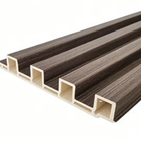 Panel Dinding Beralur WPC Tradisional Tahan Air Tahan Api Sistem Interlocking 3D Motif Kayu untuk Interior & Eksterior, Kamar Mandi, Kamar Tidur, Anak-anak
