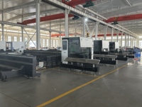 Máquina de Corte de Tubos por Láser de Fibra CNC 6028 con Dos Mandriles para Acero Estructural con Dos Años de Garantía