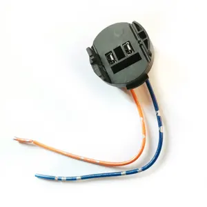 SKYEARTH Nhà Máy Cung Cấp <span class=keywords><strong>Halogen</strong></span> Đèn Ổ Cắm 2 Way Cắm 2 Pin Auto Chủ Tail Light Dây Nịt Dây Điện - Product Image 1