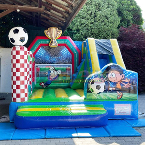 Castillo inflable comercial con tobogán para niños, tipo granja. - Product Image 4