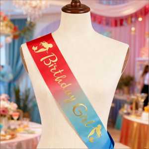 Écharpe de sirène arc-en-ciel ombrée en tissu – Matériau non toxique et réutilisable, design portable pour événements intérieurs/extérieurs - Product Image 6