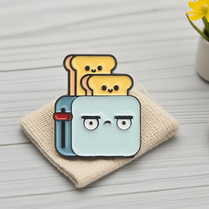 Broche amusante en forme de grille-pain, broche de dessin animé mignonne, broche créative de style Ins, épingle adorable et unique, design créatif - Product Image 3