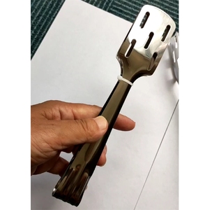 Pinces à gâteau DFT23 avec trous de drainage, en acier inoxydable SUS 430, tailles 18-24 cm, pinces à pain et à aliments, fabriquées en Chine - Product Image 2
