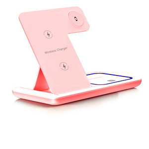 Soporte de cargador inalámbrico 3 en 1 para iPhone 16 15 14 13 12 <span class=keywords><strong>Apple</strong></span> <span class=keywords><strong>Watch</strong></span> S10/9/8 <span class=keywords><strong>Airpods</strong></span> 4 <span class=keywords><strong>Pro</strong></span> <span class=keywords><strong>2</strong></span> Estación de carga rápida plegable - Product Image 1