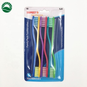 Famille 6 pack brosses à dents pour adultes - Product Image 1