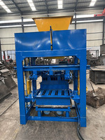 Machine automatique de fabrication de blocs creux en interverrouillage pour pavés, machine à briques en ciment