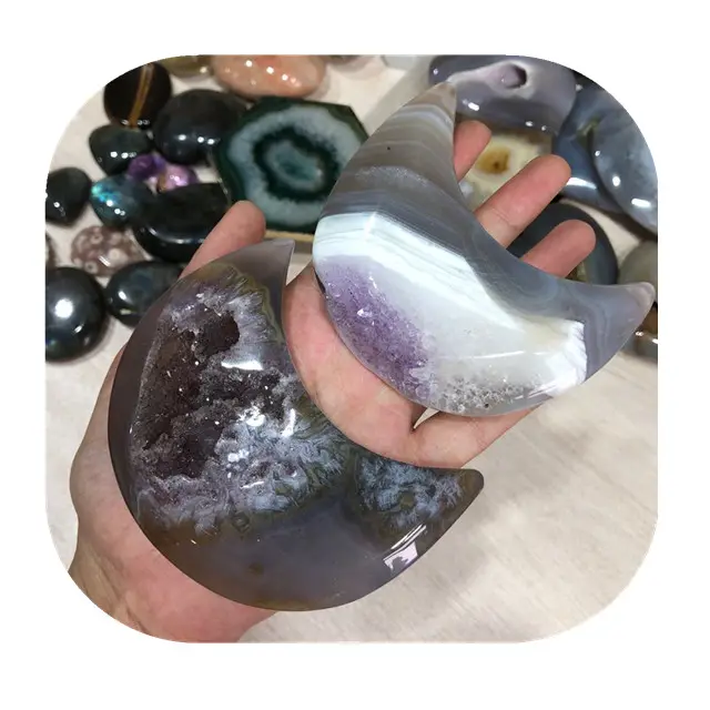 Produk Baru Dekorasi Spiritual Kristal Batu Akik Kuarsa Alami Druzy Geode Ukiran Bulan untuk Dekorasi Rumah
