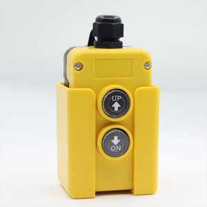 Caja de control con interruptor hexagonal de 2 botones para montacargas eléctrico, carrito de golf, electrónica para camiones - Product Image 1