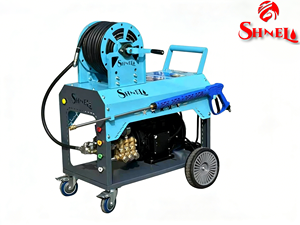 Nouvelle <span class=keywords><strong>machine</strong></span> de nettoyage de canalisations <span class=keywords><strong>à</strong></span> eau froide haute pression 3kW 130 bars avec tuyau de 30 m pour usage domestique, commercial, municipal et pour les stations de lavage de voitures - Product Image 1