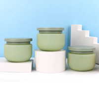 Vente chaude 250ml Pots De Crème En Plastique Mat Large Bouche Vide Visage Corps Gommage Conteneurs avec Couvercles Conception Colorée
