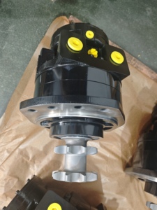 Moteur hydraulique à pistons radiaux 05 - Product Image 2