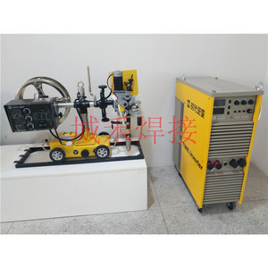 Máquina de Soldadura por Arco Sumergido Era MZ 1000, Carro de Soldadura Plana con Alimentación de Alambre FD11, Controlador 200T 1250A - Product Image 2