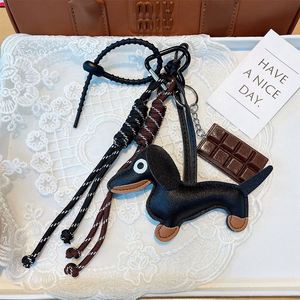 Promotion : Porte-clés et pendentif de sac rétro chiot Teckel, avec cordon tressé couleur chocolat, accessoires - Product Image 4