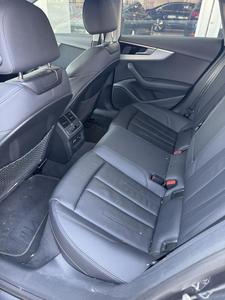 <span class=keywords><strong>Audi</strong></span> A4L 40TFSI 2022 con Motore Turbo 2.0T, Telaio Stabile e Maneggevolezza Eccellente Dotato <span class=keywords><strong>di</strong></span> Sedili in Pelle e Tetto Panoramico. - Product Image 5