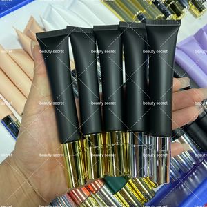 Brillo Labial Voluminizador con Ácido <span class=keywords><strong>Hialurónico</strong></span> de 12 Colores, Marca Privada OEM ODM, Efecto Voluminizador Extremo - Product Image 4