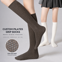 Chaussettes de Pilates personnalisées antidérapantes côtelées pour femmes, hauteur genou, avec grip, confort quotidien, OEM