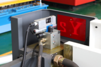 Servomoteur électro-hydraulique CNC DA53TX pour le pliage de l'acier avec une haute précision