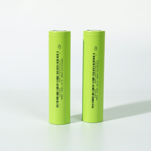 Aojia 3.2V 15Ah LiFePO4 円筒形 32140 充電式リチウム電池セル 3000サイクル 電気自動車 ゴルフカート用 - Product Image 4