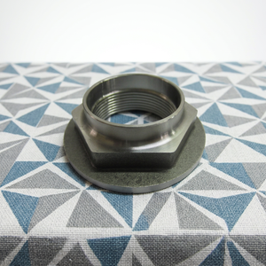 น็อตหน้าแปลนแบบล็อคตัวเอง OEM Precision SCM435 Steel สำหรับงานยึดติดหนัก | - Product Image 5