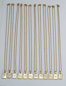 Collana placcata oro 18 carati collana con conchiglia <span class=keywords><strong>simbolo</strong></span> collana in acciaio inossidabile con dodici stelle - Product Image 4