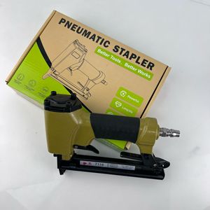 <span class=keywords><strong>Engrapadora</strong></span> <span class=keywords><strong>Neumática</strong></span> 7116 de Alta Resistencia <span class=keywords><strong>para</strong></span> <span class=keywords><strong>Madera</strong></span>, OEM, Capacidad <span class=keywords><strong>para</strong></span> 100 Clavos - Product Image 2