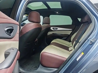 Voiture berline 2025 en promotion : BYD Seal 07 DM-i, véhicule à charge rapide, berline 4 portes 5 places, meilleur prix, énergie électrique de haut niveau