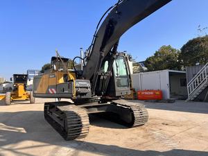 Excavadora de orugas Volvo EC210DL usada de bajo precio con Meglio condiciones de trabajo en oferta - Product Image 2