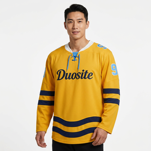 Maillot de hockey sur glace jaune personnalisé pour homme, manches longues, sublimation, maille respirante, coupe classique, 100 % polyester, nom et numéros d'équipe personnalisés - Product Image 1