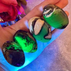 Piedra de Palma de Cristal de Ágata Volcánica Pulida al por Mayor, Estilo Bohemio, para Decoración del Hogar Única y Regalos Navideños - Product Image 4